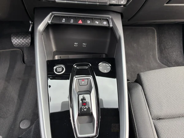AUDI A3 Sportback (2025) — foto 20 van 24