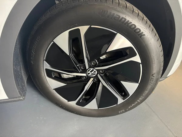 VOLKSWAGEN ID.5 (2025) — foto 23 van 48