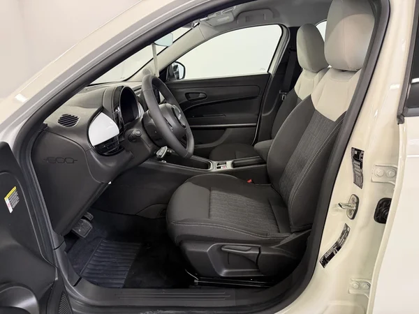 Fiat 600 (2026) — foto 19 van 21