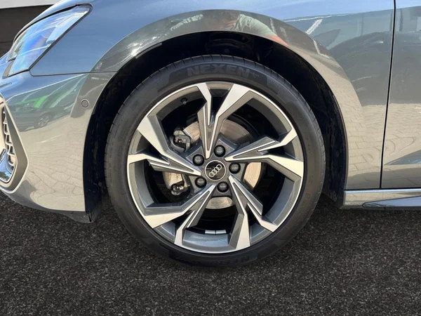 AUDI A3 Sportback (2025) — foto 14 van 22