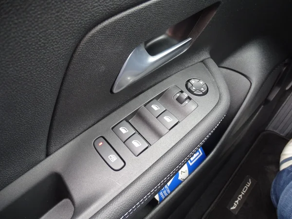 Opel Mokka (2024) — foto 16 van 25