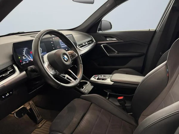 BMW X1 Dsl (U11) (2022) — foto 2 van 34