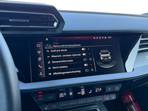 AUDI A3 Sportback (2025) — foto 20 van 20