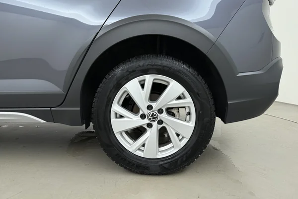 Volkswagen Taigo (2024) — foto 16 van 19