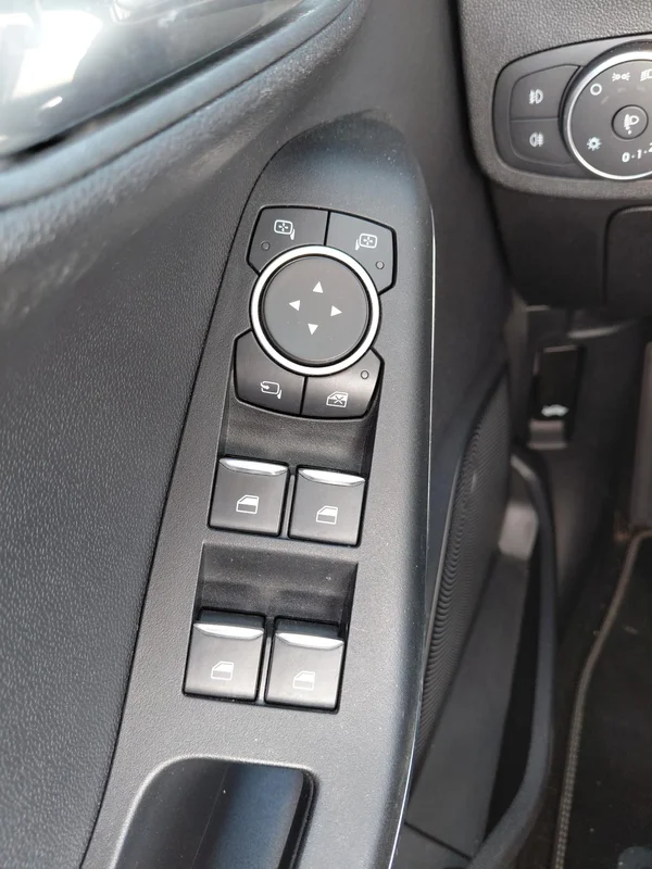 Ford Fiesta (2019) — foto 10 van 21