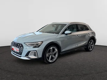 AUDI A3 Alltstreet (2025)