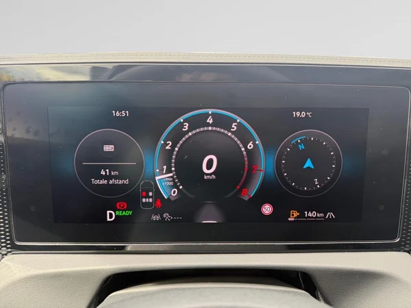 VOLKSWAGEN Tiguan (2026) — foto 17 van 24