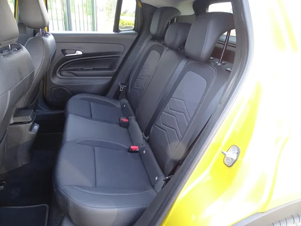 Jeep Avenger (2025) — foto 8 van 28
