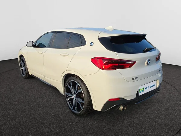 BMW X2 (F39) (2018) — foto 18 van 24