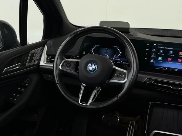 BMW 225 (2023) — foto 14 van 36