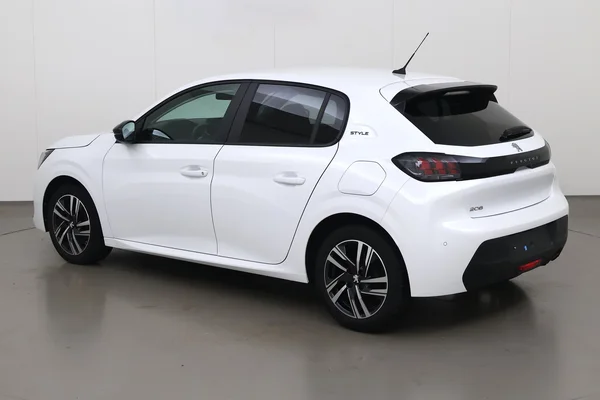 Peugeot 208 (2023) — foto 11 van 17