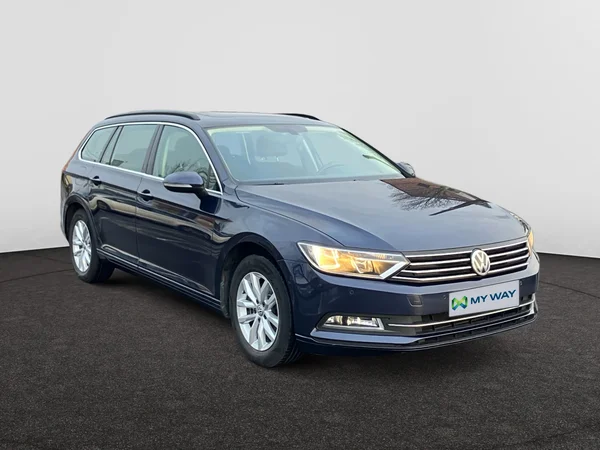 VOLKSWAGEN Passat SW (2015) — foto 19 van 23