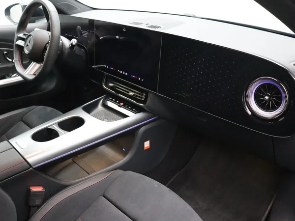 Mercedes-Benz CLA (2025) — foto 19 van 29