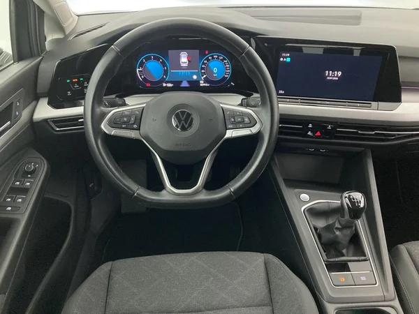 VOLKSWAGEN Golf Variant VIII (2021) — foto 35 van 36