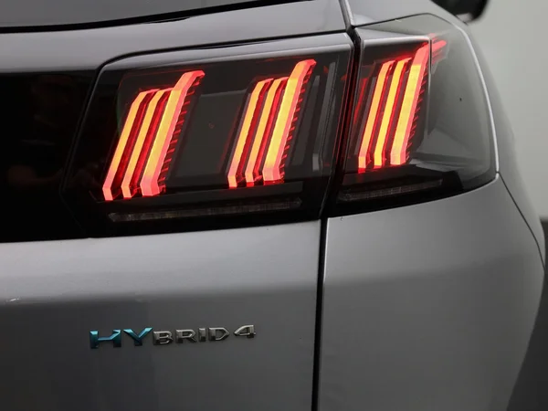 Peugeot 3008 (2023) — foto 38 van 49