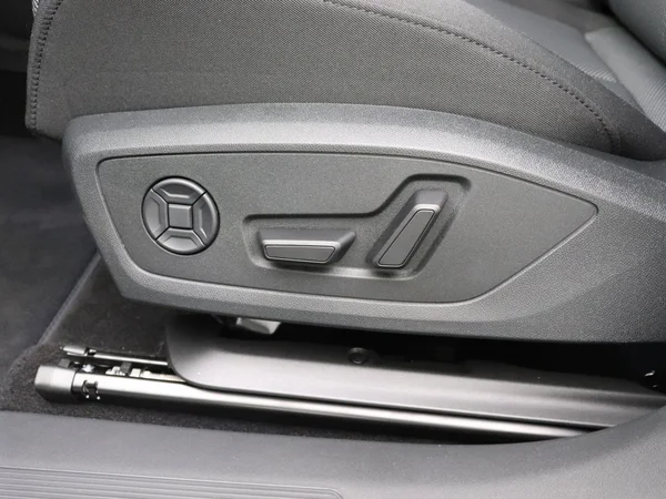 AUDI Q4 e-tron (2025) — foto 11 van 20
