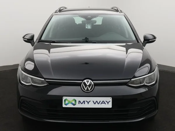 Volkswagen Golf (2022) — foto 21 van 25
