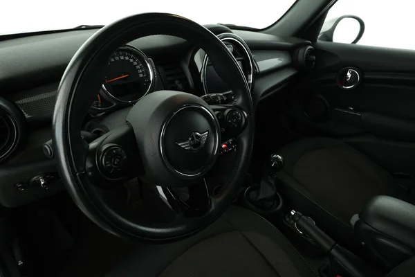 MINI Mini (2017) — foto 2 van 16