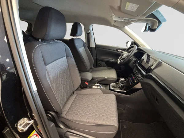 VOLKSWAGEN T-Cross (2026) — foto 2 van 13