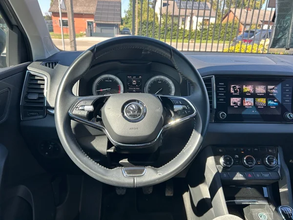 SKODA Karoq (2022) — foto 7 van 9