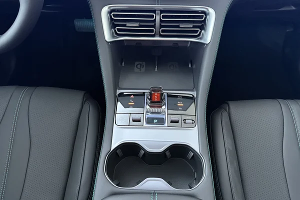 BYD Seal U PHEV (2026) — foto 4 van 21