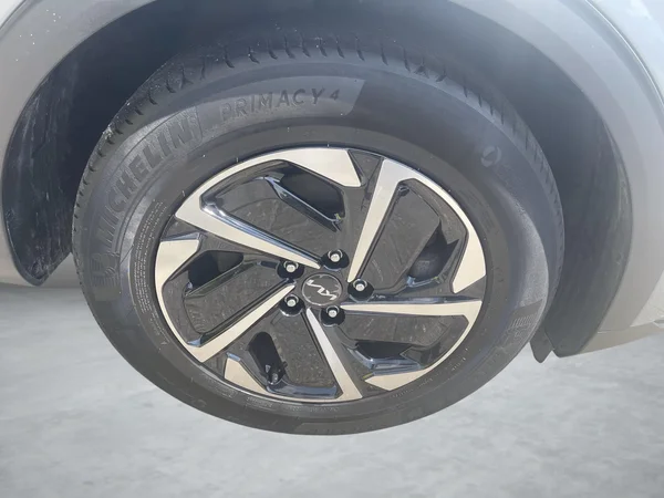 Kia Sportage (2024) — foto 8 van 13