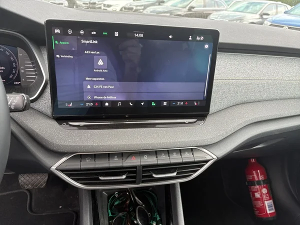 SKODA Octavia Combi (2025) — foto 3 van 24