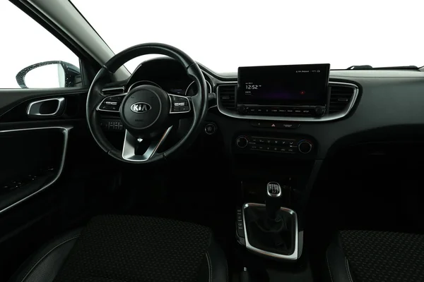 Kia cee'd (2021) — foto 4 van 16