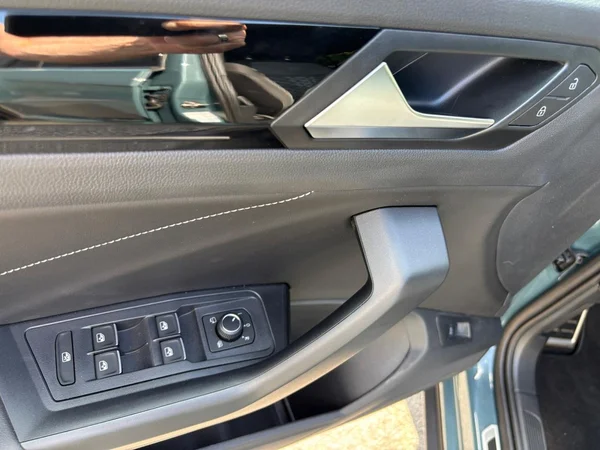 VOLKSWAGEN T-Roc (2026) — foto 7 van 24