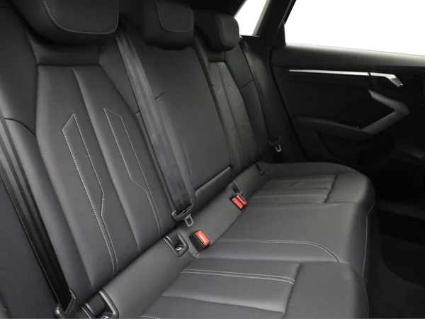 AUDI A3 Sportback (2025) — foto 22 van 22