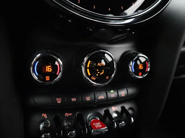 MINI 5-deurs (2022) — foto 16 van 34