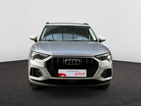 AUDI Q3 (2021) — foto 2 van 18