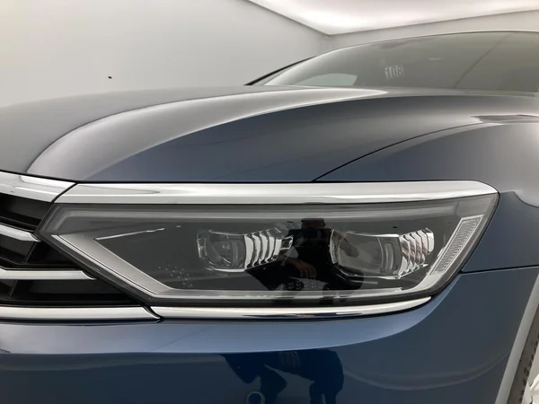 VOLKSWAGEN Passat Variant Dsl (2021) — foto 30 van 36