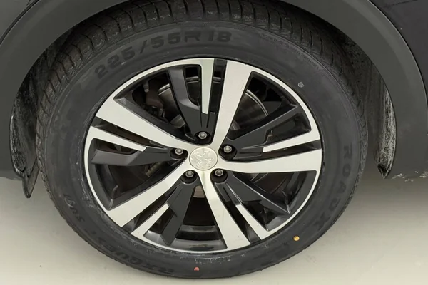 Peugeot 3008 (2020) — foto 14 van 31