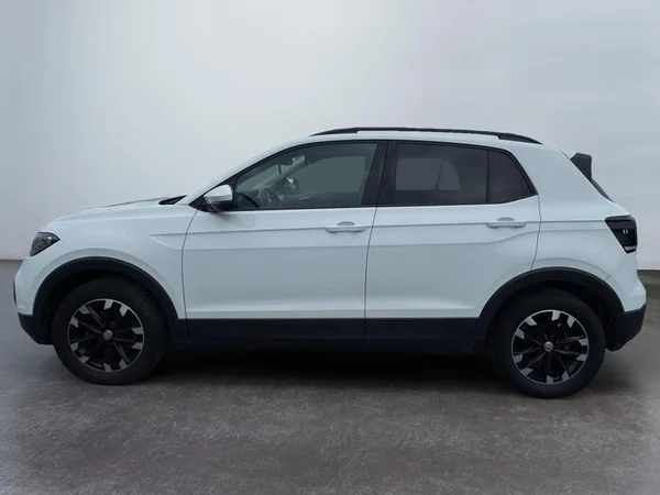 VOLKSWAGEN T-Cross (2019) — foto 21 van 26