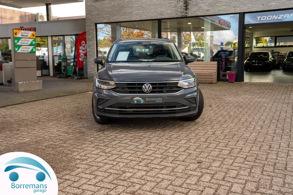 Volkswagen Tiguan (2023) — foto 34 van 48