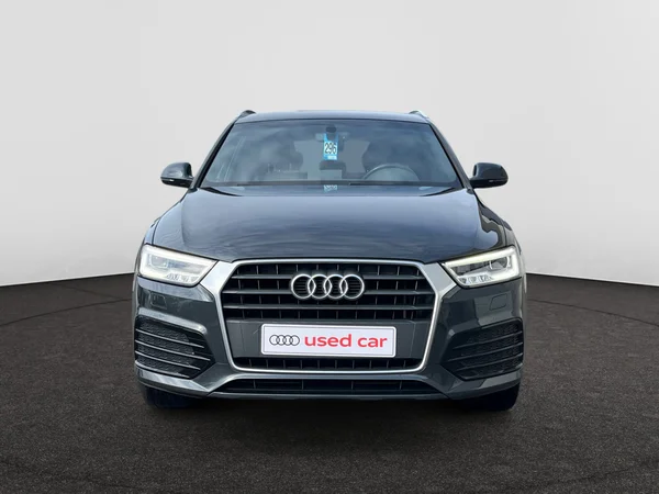 AUDI Q3 (2018) — foto 12 van 21