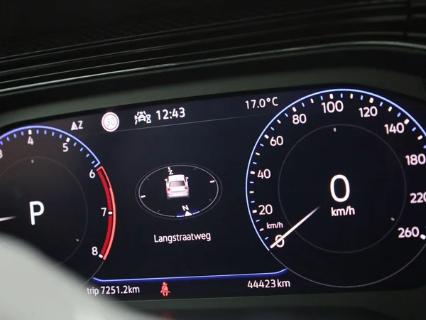 Volkswagen Polo (2022) — foto 14 van 38