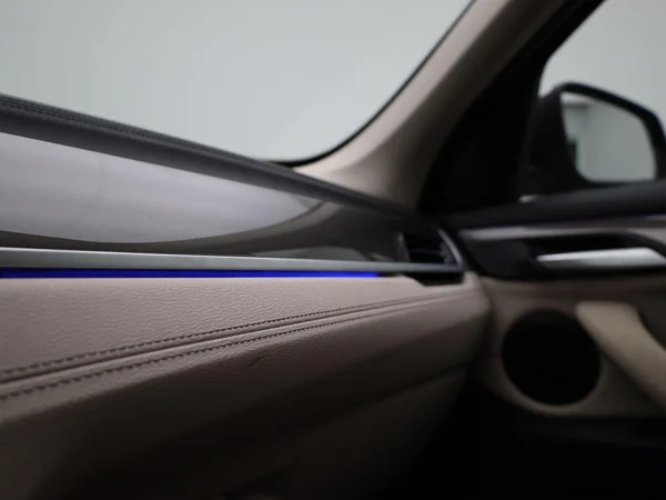 BMW X1 (2021) — foto 18 van 47