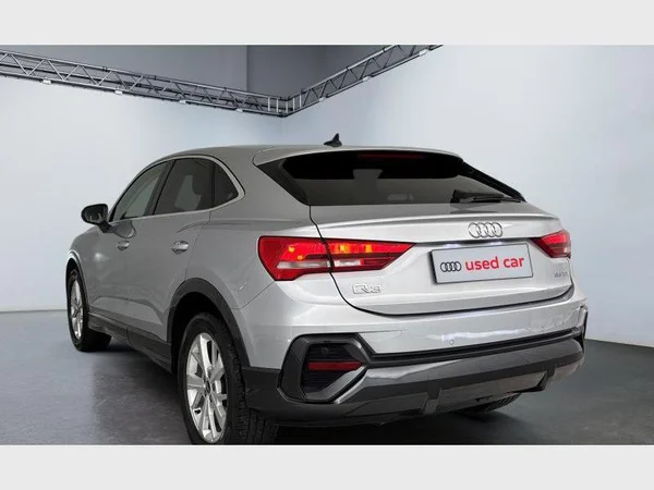 Audi Q3 Sportback (2022) — foto 23 van 26