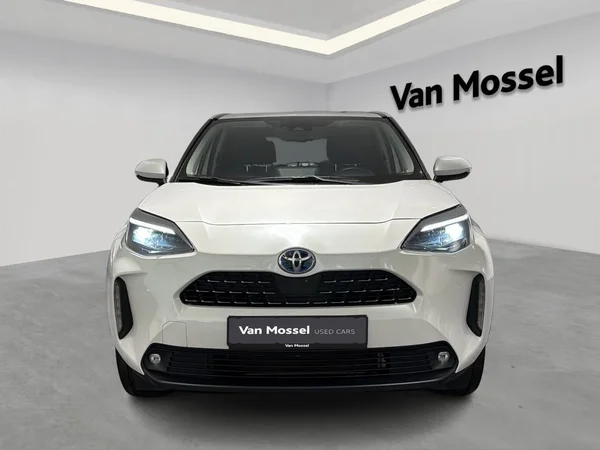 Toyota Yaris Cross (2022) — foto 12 van 20