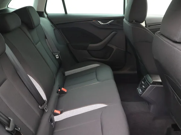 SKODA Scala (2026) — foto 2 van 25
