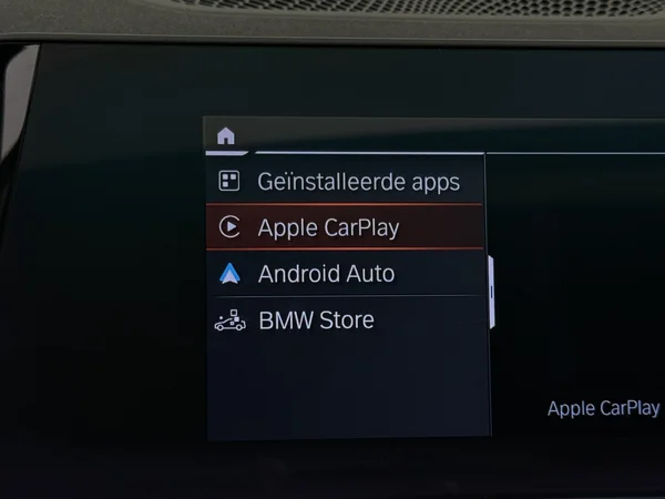 BMW 3-SERIE (2021) — foto 13 van 29
