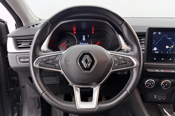 Renault Captur (2021) — foto 6 van 37