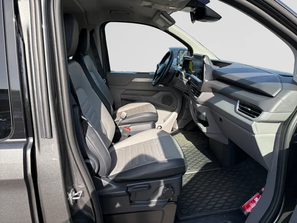 VOLKSWAGEN Transporter T7 32 Caravelle Swb (2025) — foto 11 van 20