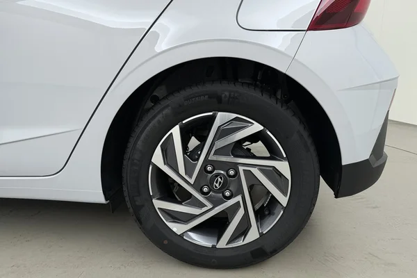 Hyundai i20 (2025) — foto 13 van 16