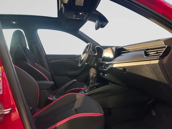 SKODA Kamiq (2021) — foto 23 van 35