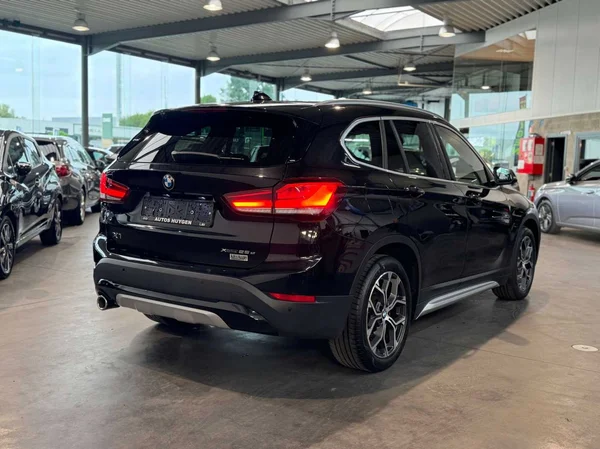 BMW X1 (2021) — foto 13 van 19