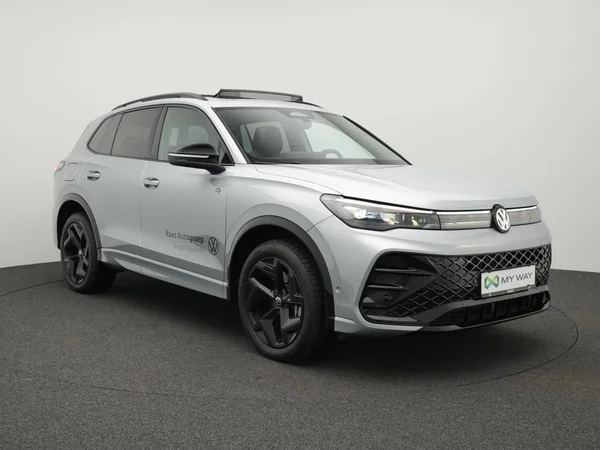 VOLKSWAGEN Tiguan eHybrid (PHEV) (2025) — foto 2 van 41