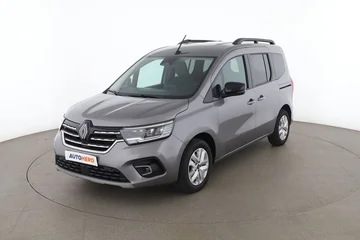 Renault Kangoo 8a2de461-421b-45e3-b0c8-b15d257feba5